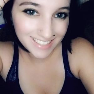 Meet your Posher, Alexandra